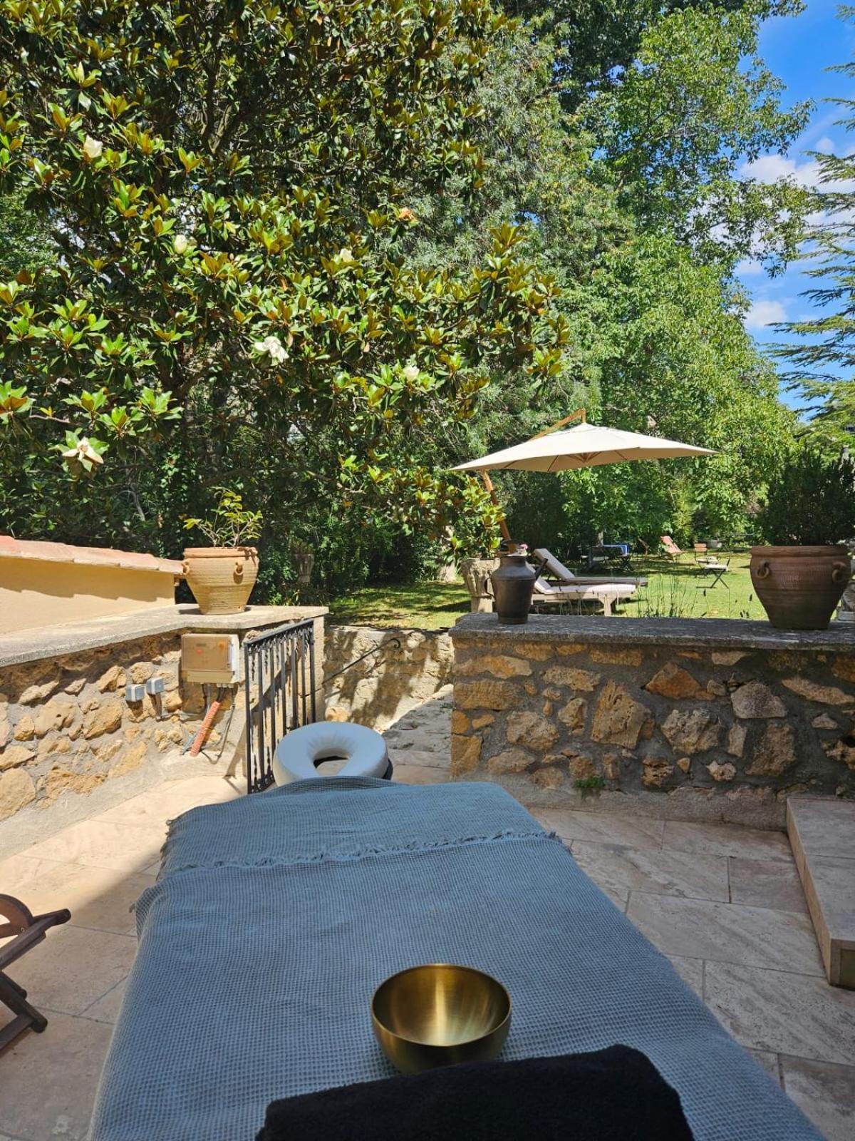 Bed and Breakfast Le Vieux Moulin De Jouques Exterior foto