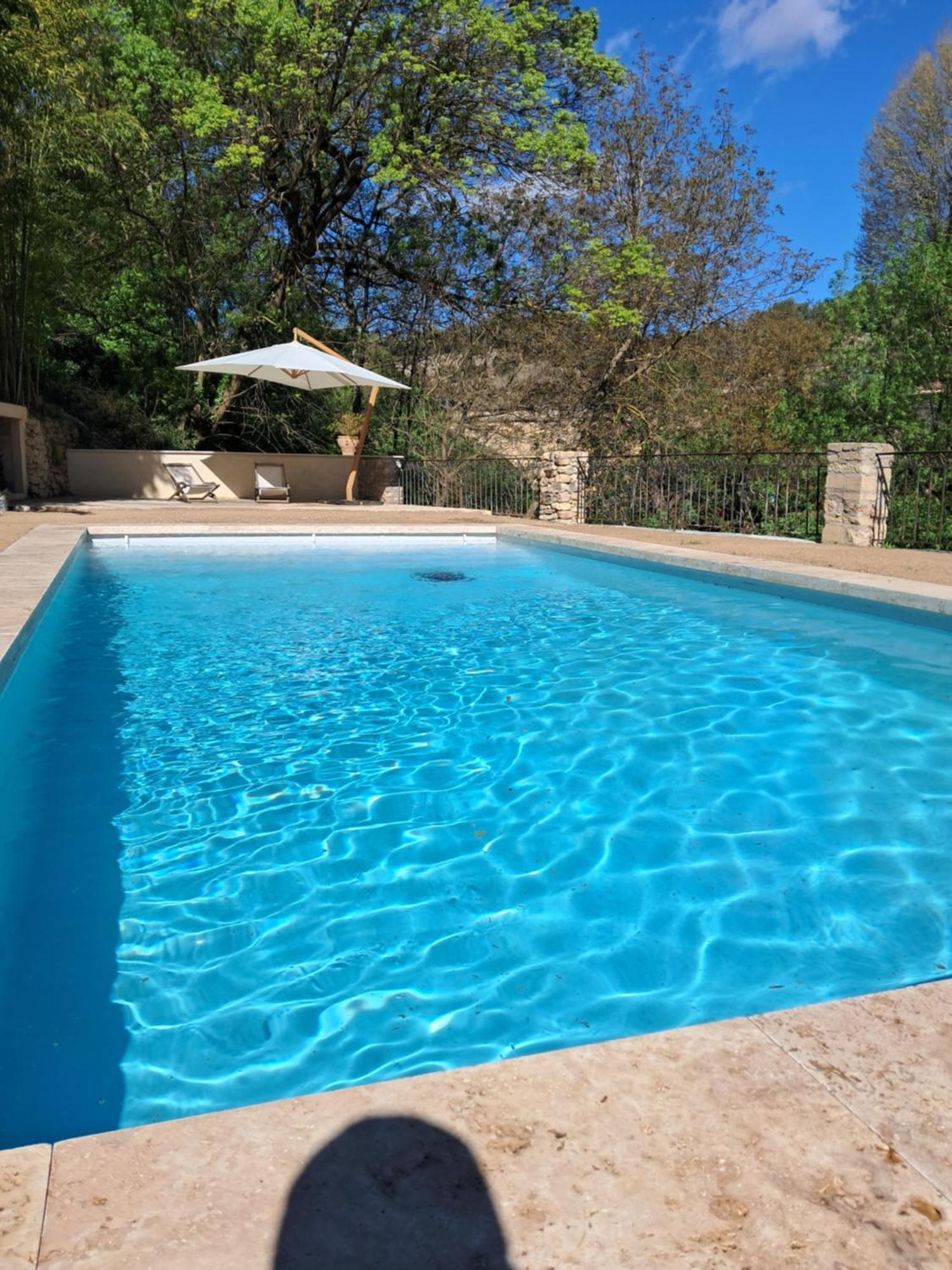 Bed and Breakfast Le Vieux Moulin De Jouques Exterior foto